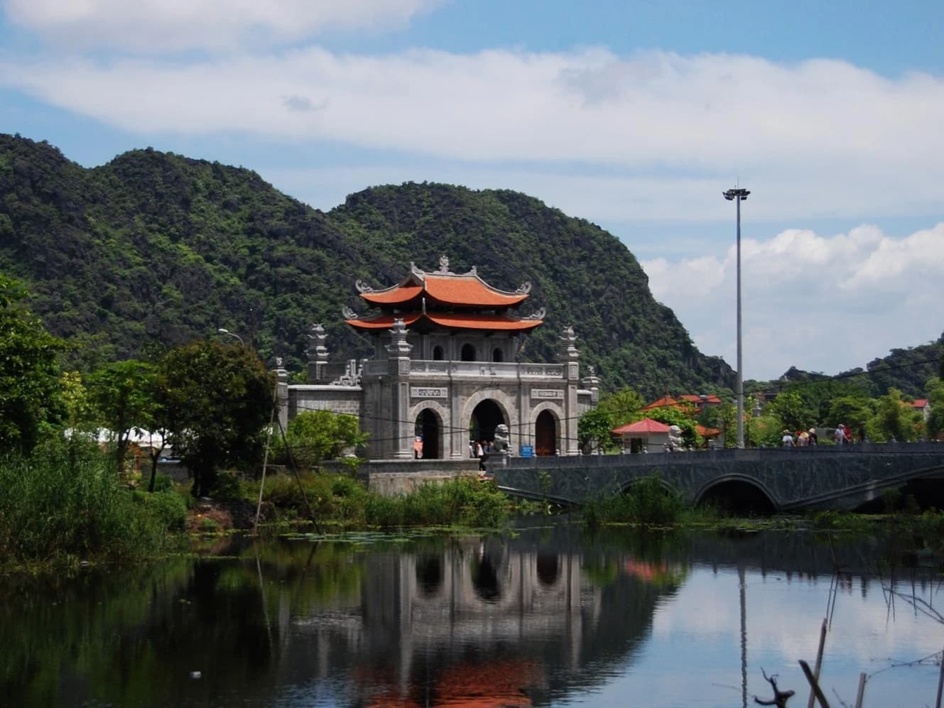 Hanoi Quick Escape