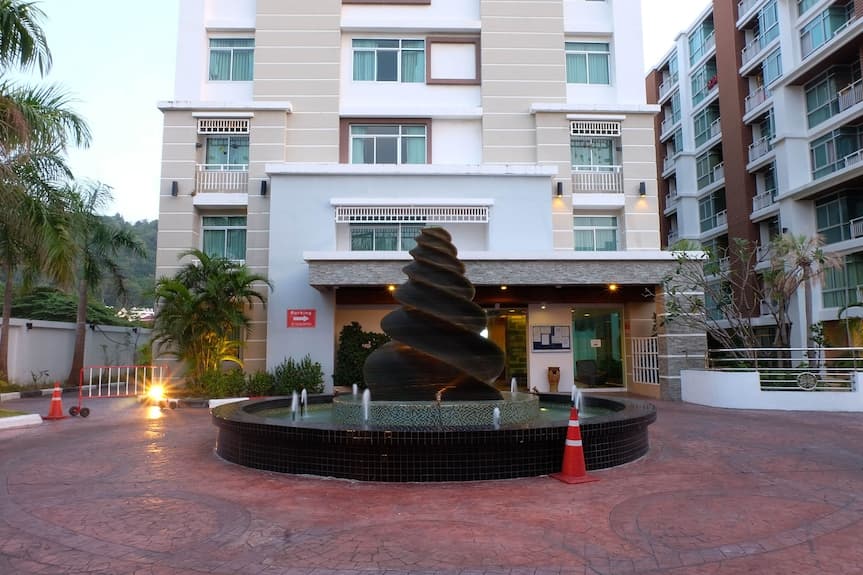 Icheck inn residence photo 3