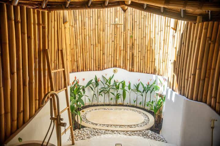 Treehouse Sidemen photo 10